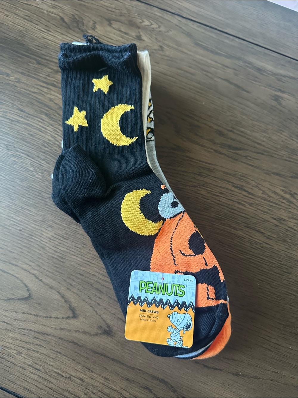 Peanuts Black, Yellow & Orange Halloween Crew Socks